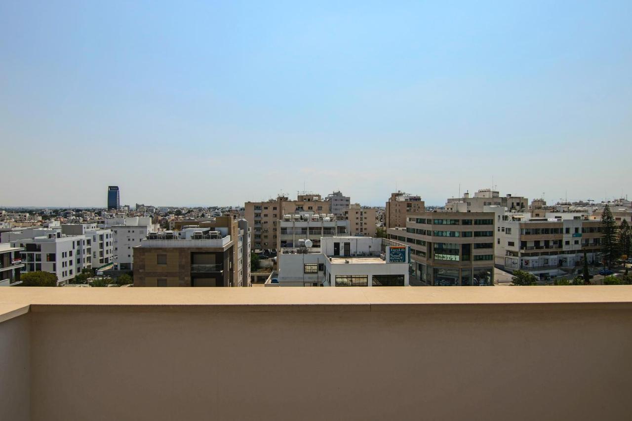Phaedrus Living: Luxury Suite Nicosia 508 Luaran gambar